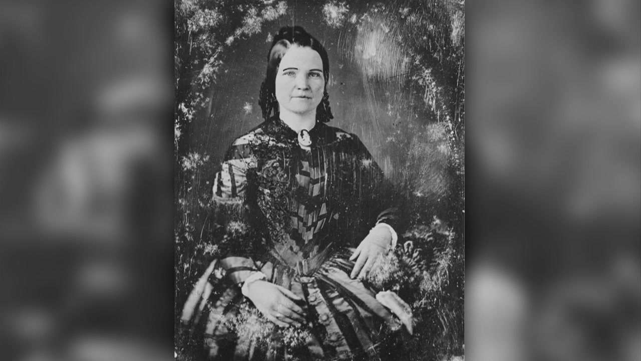 Unearthed Mary Todd Lincoln letter up for sale - Boston News, Weather, Sports - Vimarsana News