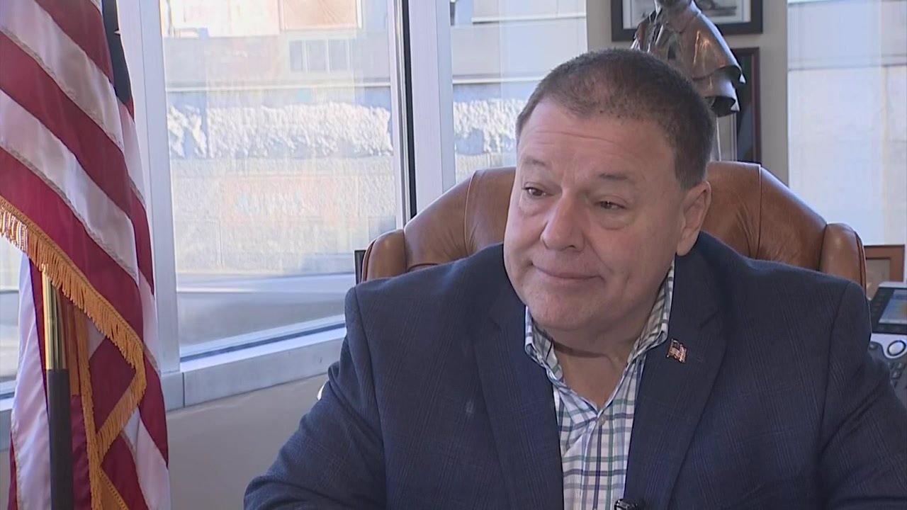 Quincy mayor could highest paid city head in U.S., council to