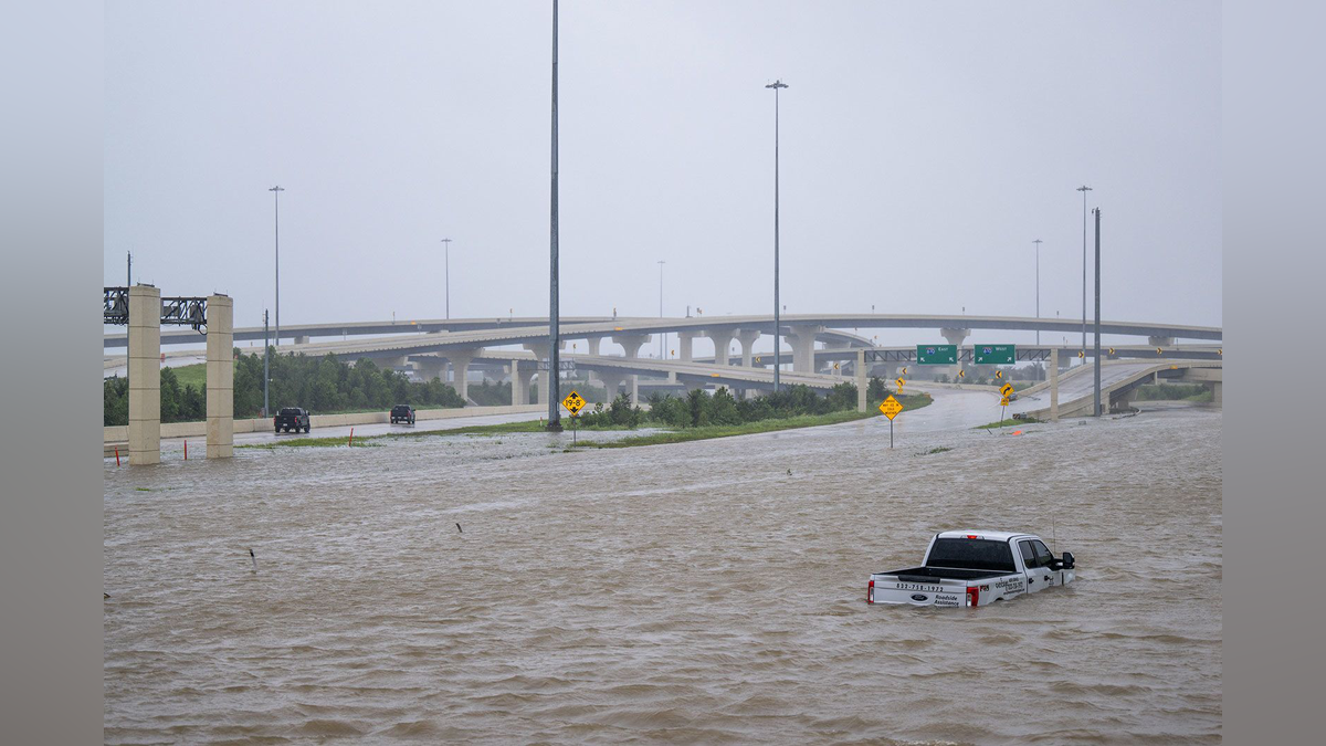 Beryl leaves millions of Texans without power as dangerous heat ...