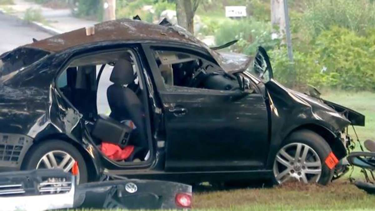 Driver fleeing traffic stop injured in crash in Foxboro - Boston News ...