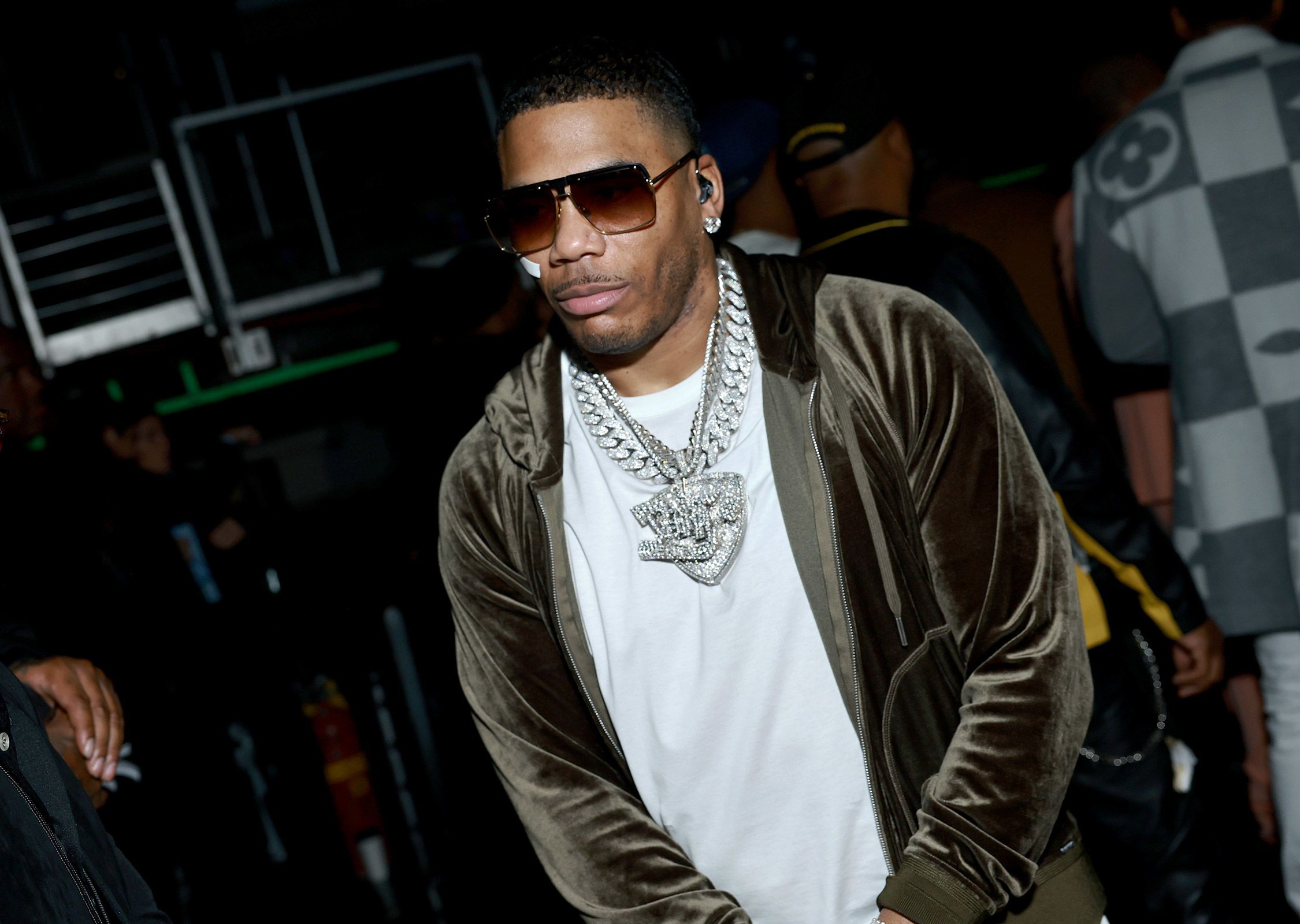 Rapper Nelly arrested in St. Louis for previous traffic charge, accused ...