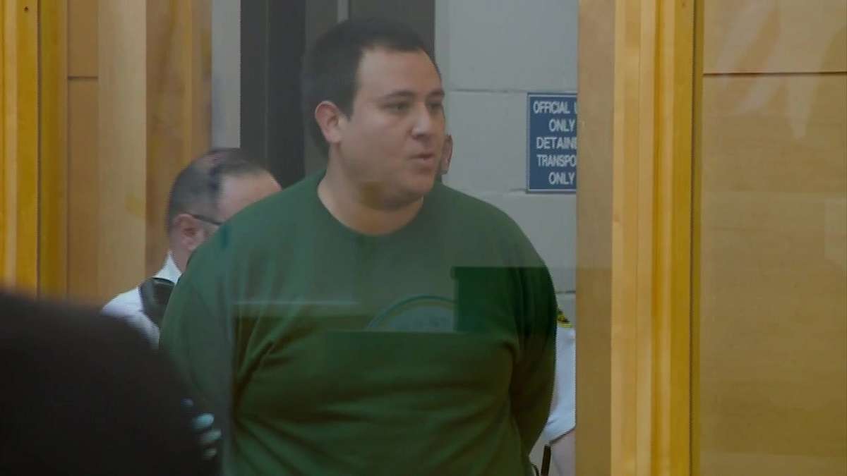 Man accused of attacking Chelsea police officer appears in court for ...