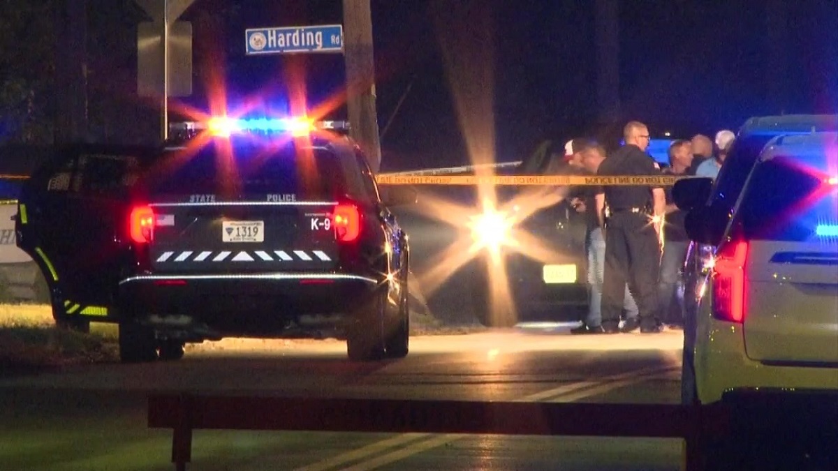 3 people detained, 1 person taken to hospital after shooting in