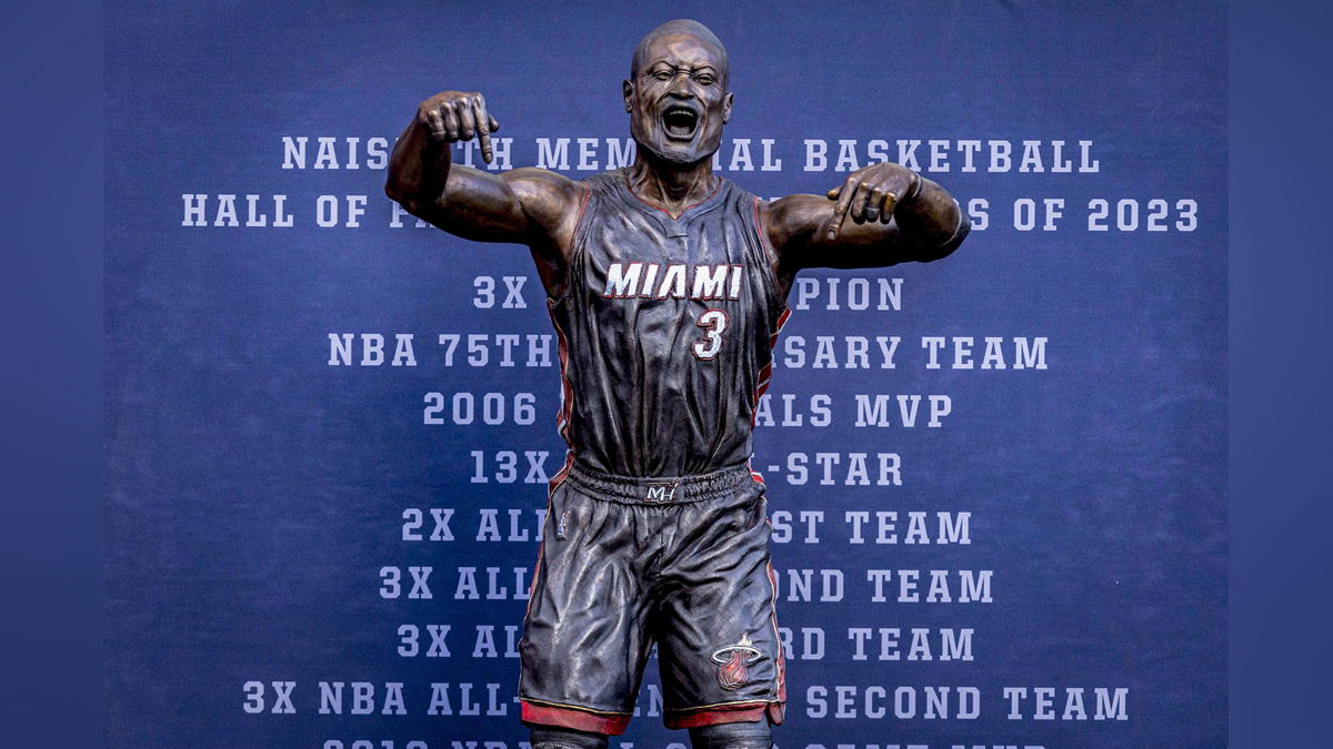 Dwyane Wade’s New Statue Goes Viral After Miami Heat Unveiling - Boston ...