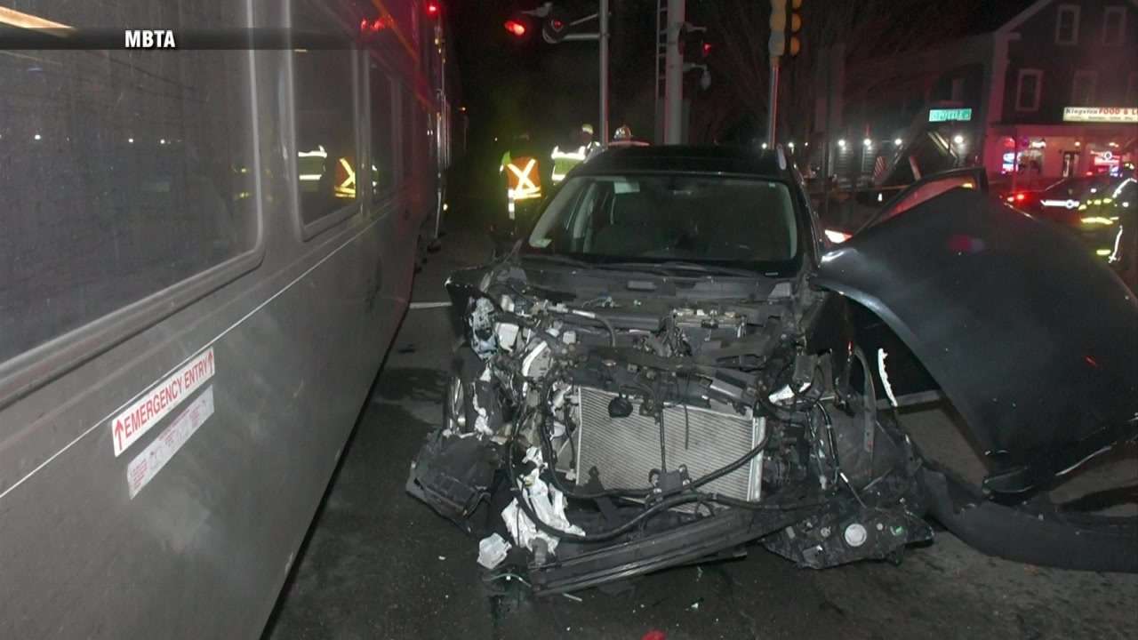 Commuter rail train strikes car on tracks in Kingston - Boston News ...