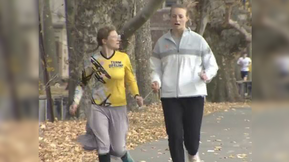 Local runner living with vision and hearing impairments eyeing Boston