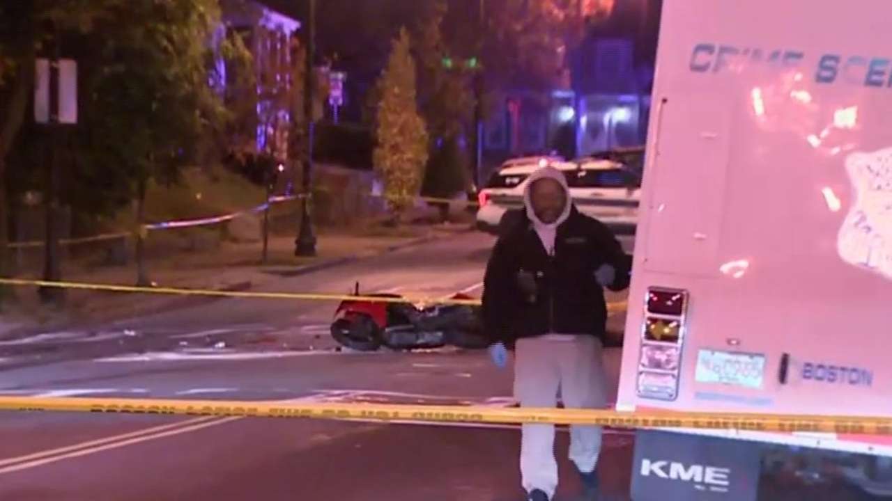 Hyde Park motorcycle crash kills 1, sends another to hospital - Boston ...