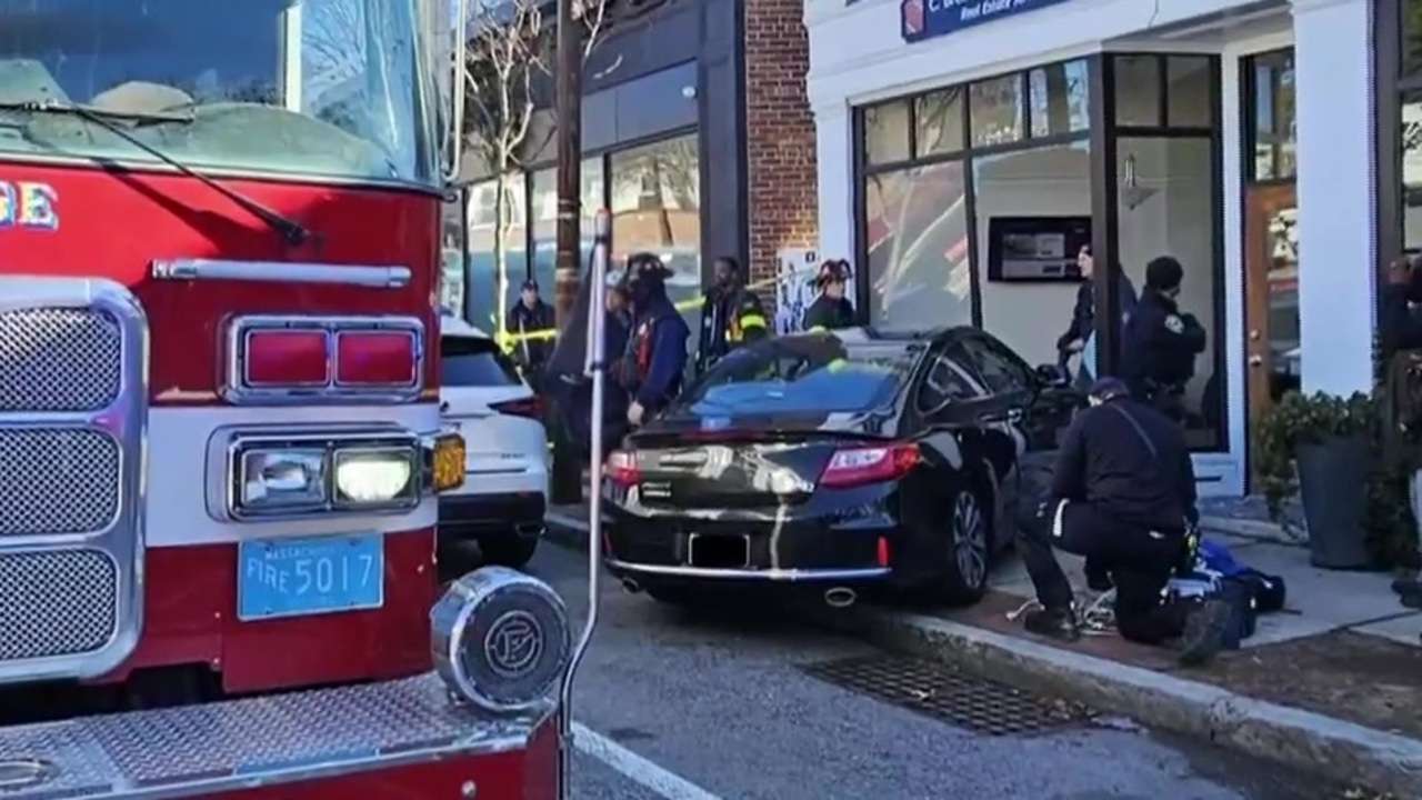 Car crashes into commercial building in Cambridge - Boston News ...