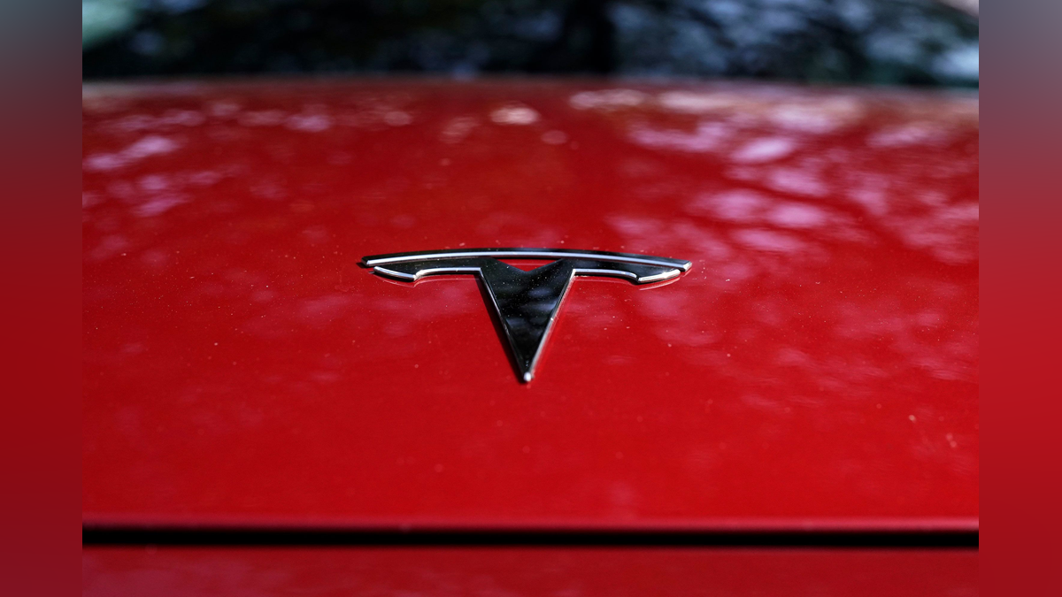The used Tesla market is crumbling