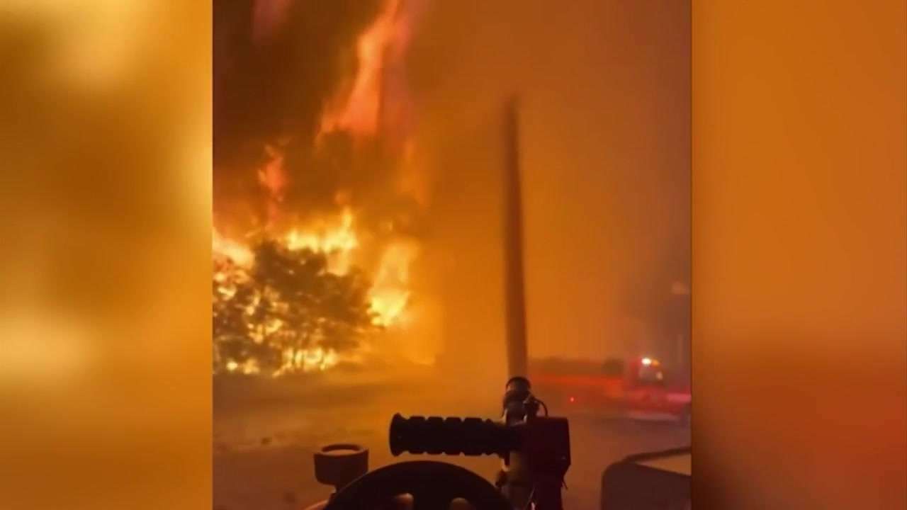Lighter winds help crews fighting wildfires in South and North Carolina ...