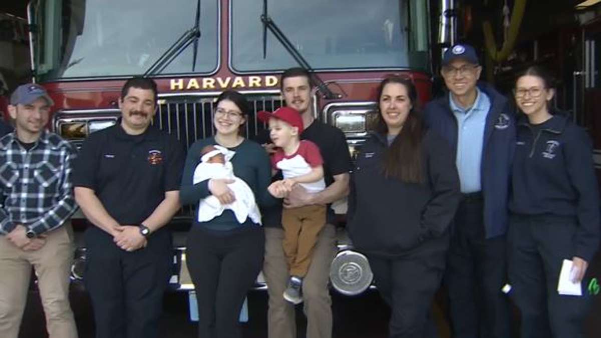 Harvard mother reunites with first responders who helped deliver baby ...