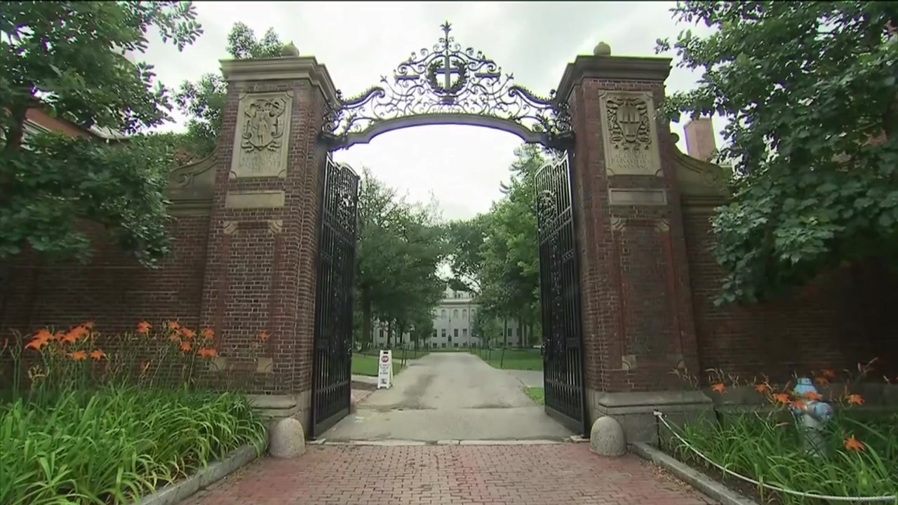 CAMBRIDGE, MASS. (WHDH) - Two Massachusetts men were arrested in connection to an explosion at Harvard’s medical campus, according to FBI Boston.Officials announced a press<a class="excerpt-read-more" href="https://whdh.com/news/2-arrested-in-connection-to-explosion-at-harvard-medical-campus/">Read More</a>