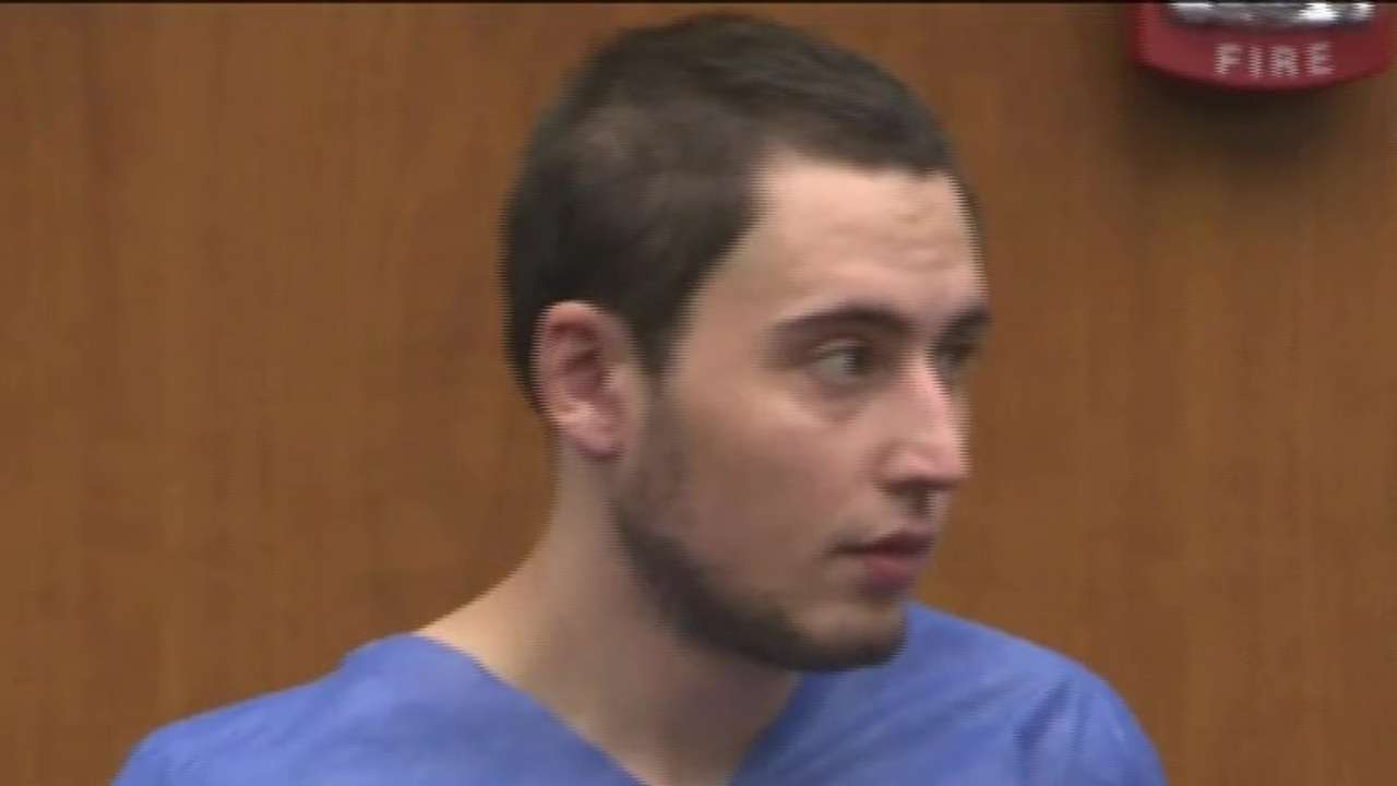Man accused of releasing pepper spray in Woburn courthouse - Boston ...