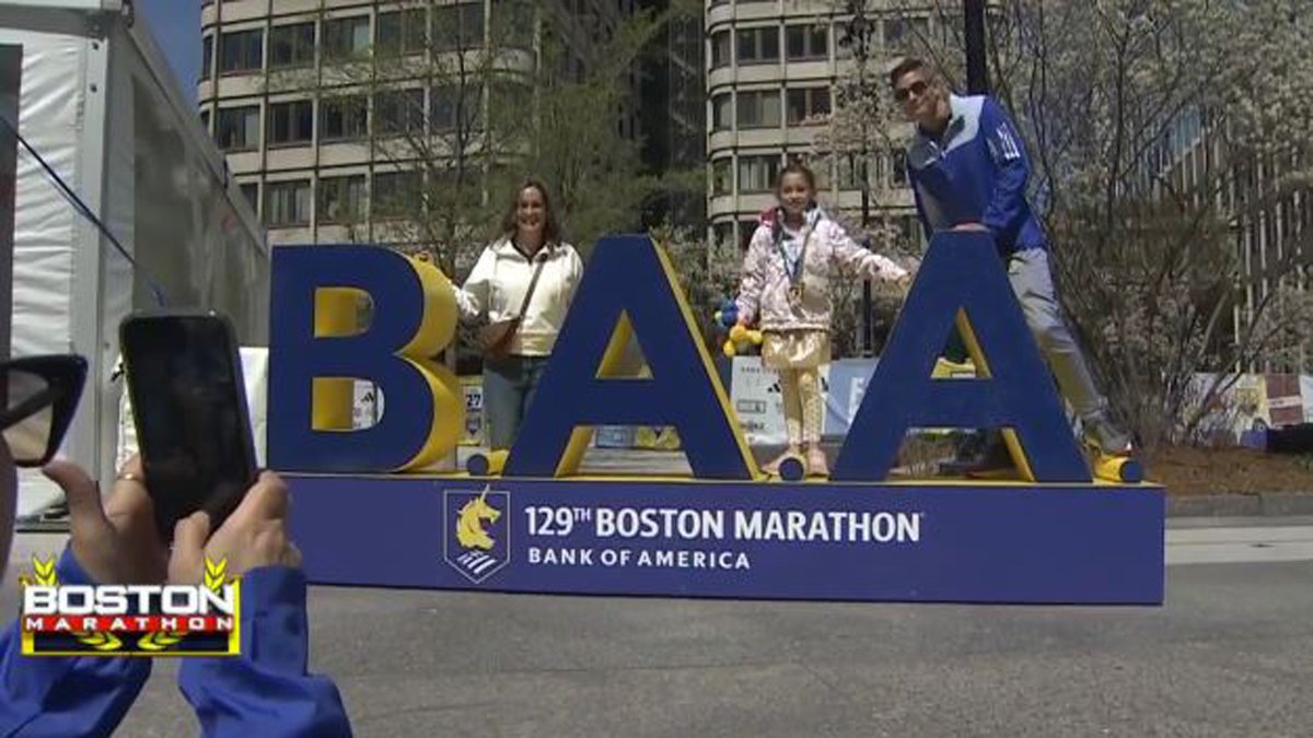 Runners, supporters turn out for Boston Marathon Fan Fest