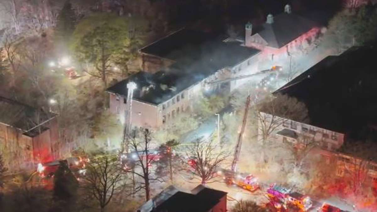 Fire crews battle multi-alarm blaze at abandoned school in Waltham ...