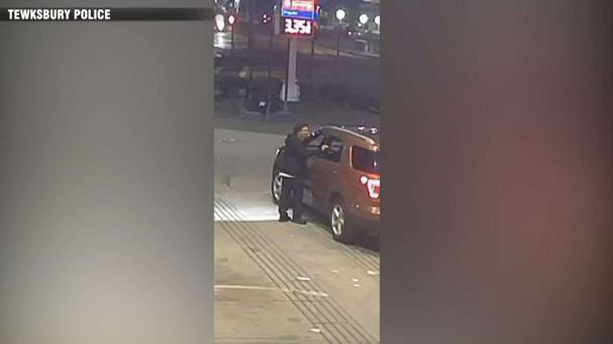 Police searching for 2 men in connection with armed carjacking in ...