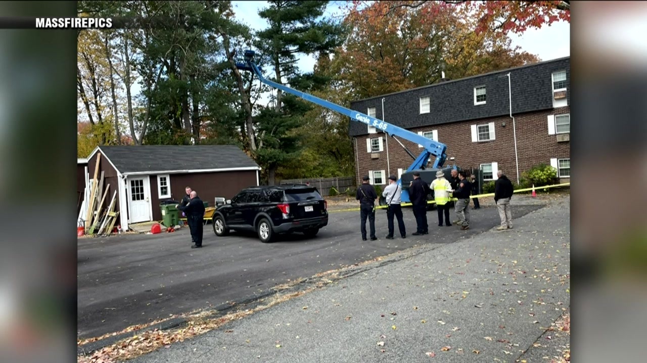 72-year-old man killed, 1 seriously hurt while trimming tree in Rockland
