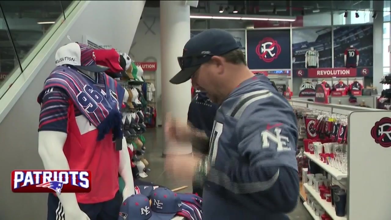 Patriots debut Nor’easter Storm Blue jerseys, already a hit with fans