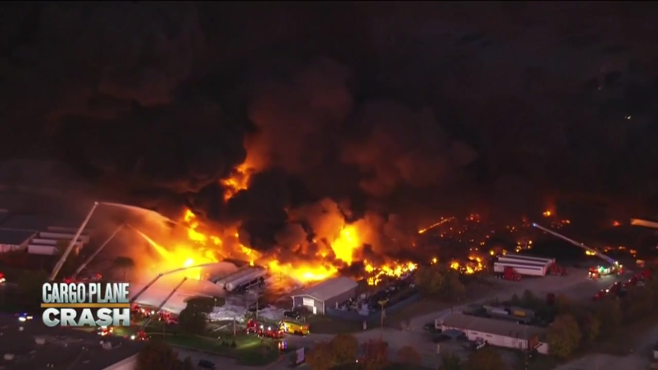 FAA grounds MD-11 planes following deadly Kentucky crash