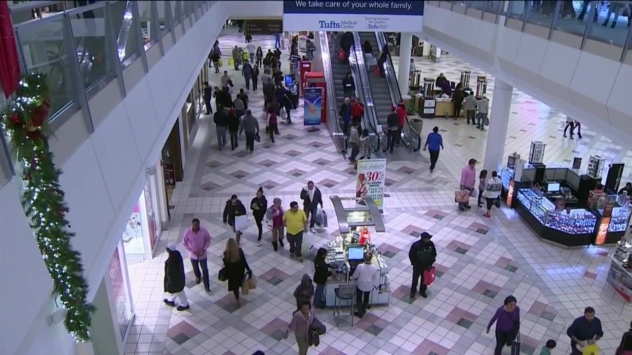 Holiday shopping season kicks off with worry over tariffs’ impact on gift prices