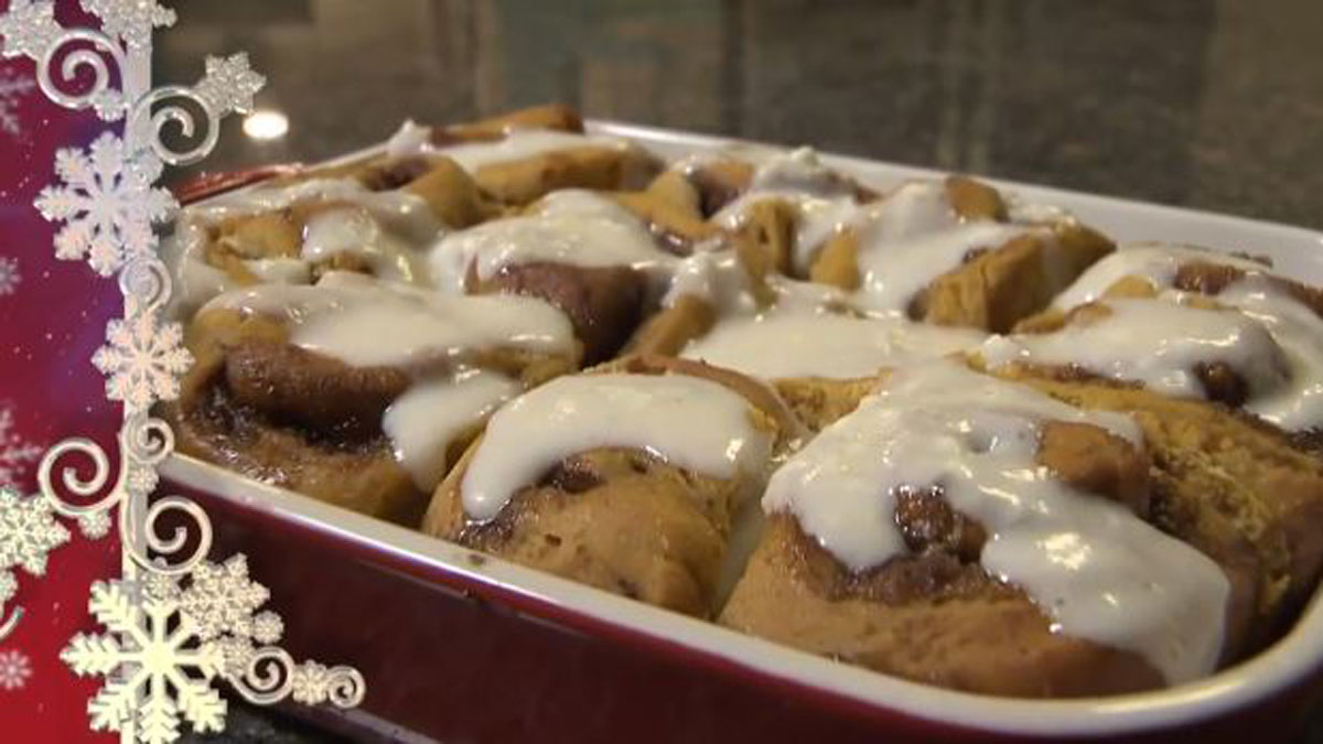 Holiday Helping: Rob Wayโs Pumpkin Spice Cinnamon Rolls