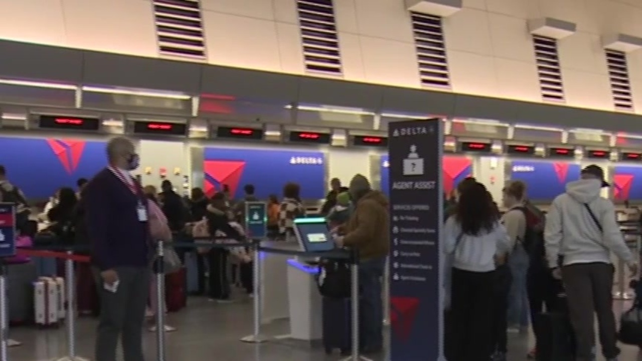 More than 122 million Americans expected to travel for holiday this week