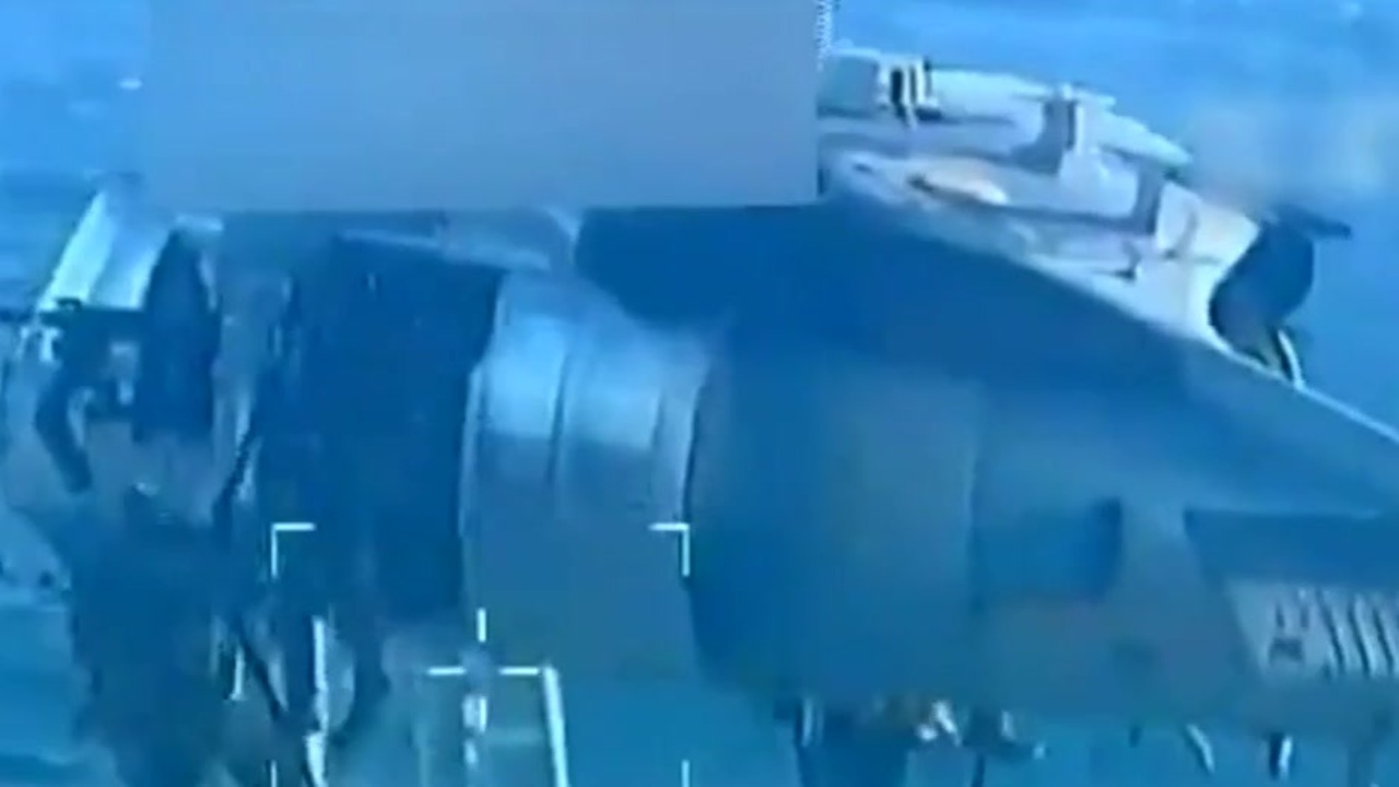 Trump orders blockade of โsanctioned oil tankersโ into Venezuela, ramping up pressure on Maduro