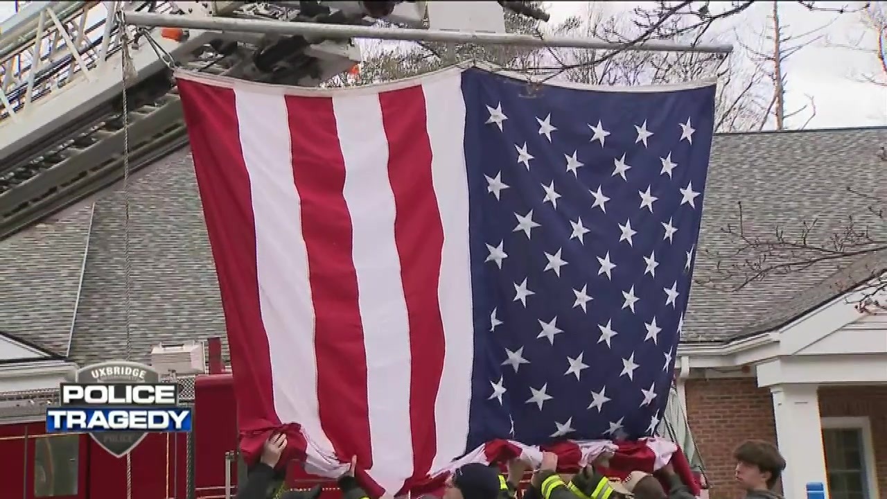 UXBRIDGE, MASS. (WHDH) - The Uxbridge police department is holding a procession for officer Stephen LaPorta, who was killed Wednesday morning while on duty.State Police<a class="excerpt-read-more" href="https://whdh.com/news/uxbridge-police-hold-procession-for-officer-killed-in-the-line-of-duty/">Read More</a>
