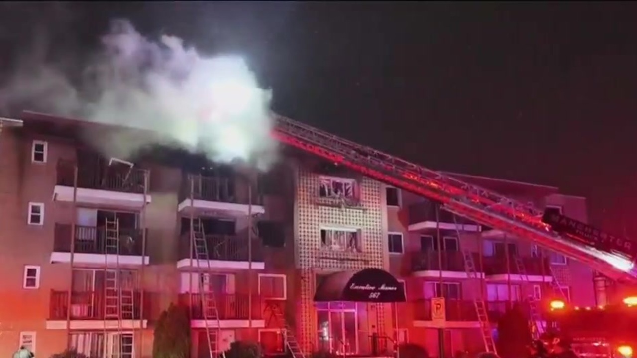 One person killed in fire at Manchester, NH apartment building