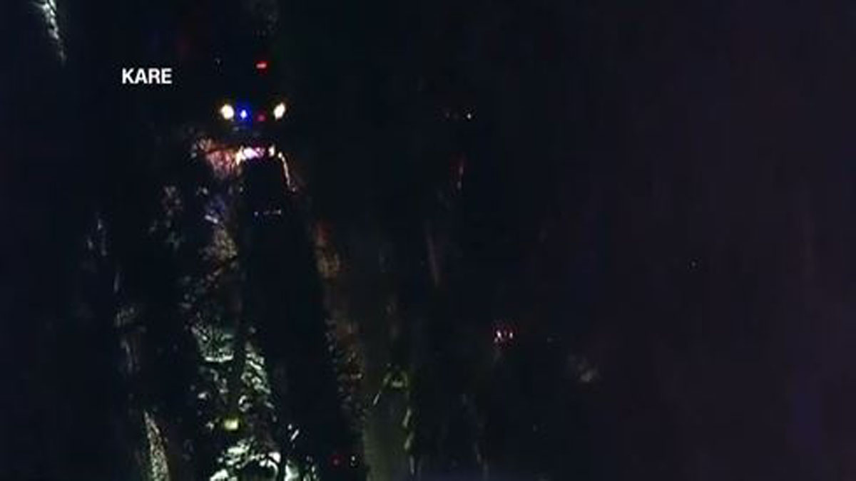 ICE officer shoots person in leg after being attacked during Minneapolis arrest, officials say