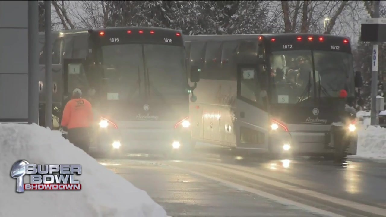 WATCH: Patriots return to Foxboro for first time as AFC champions