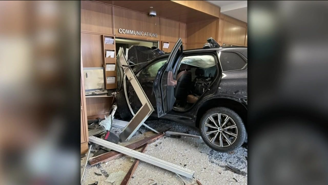 Witnesses: Man accused of crashing into Shrewsbury police department wanted to be shot by police