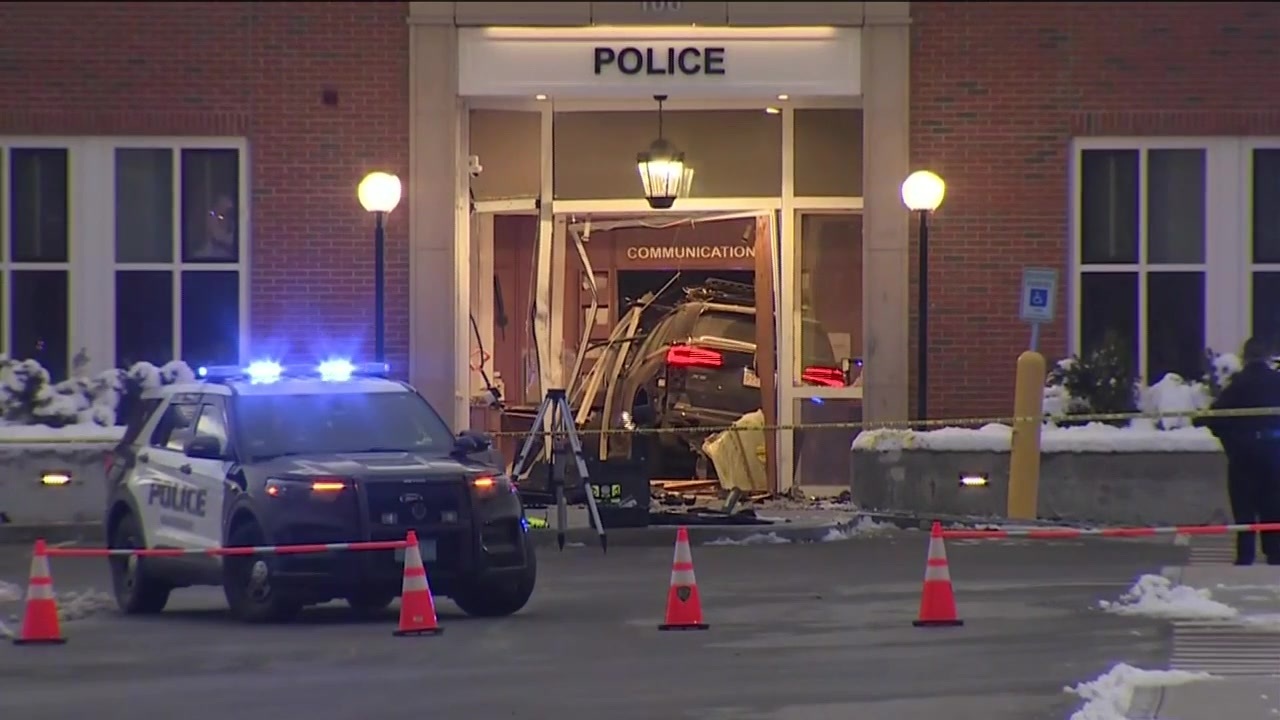 Witnesses: Man accused of crashing into Shrewsbury police department wanted to be shot by police