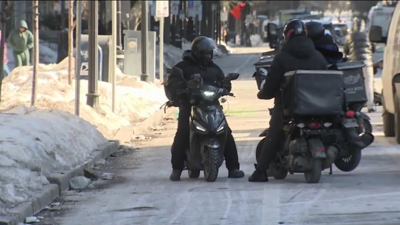 Boston City Councilor proposes ban on e-bikes, mopeds in Boston for food delivery