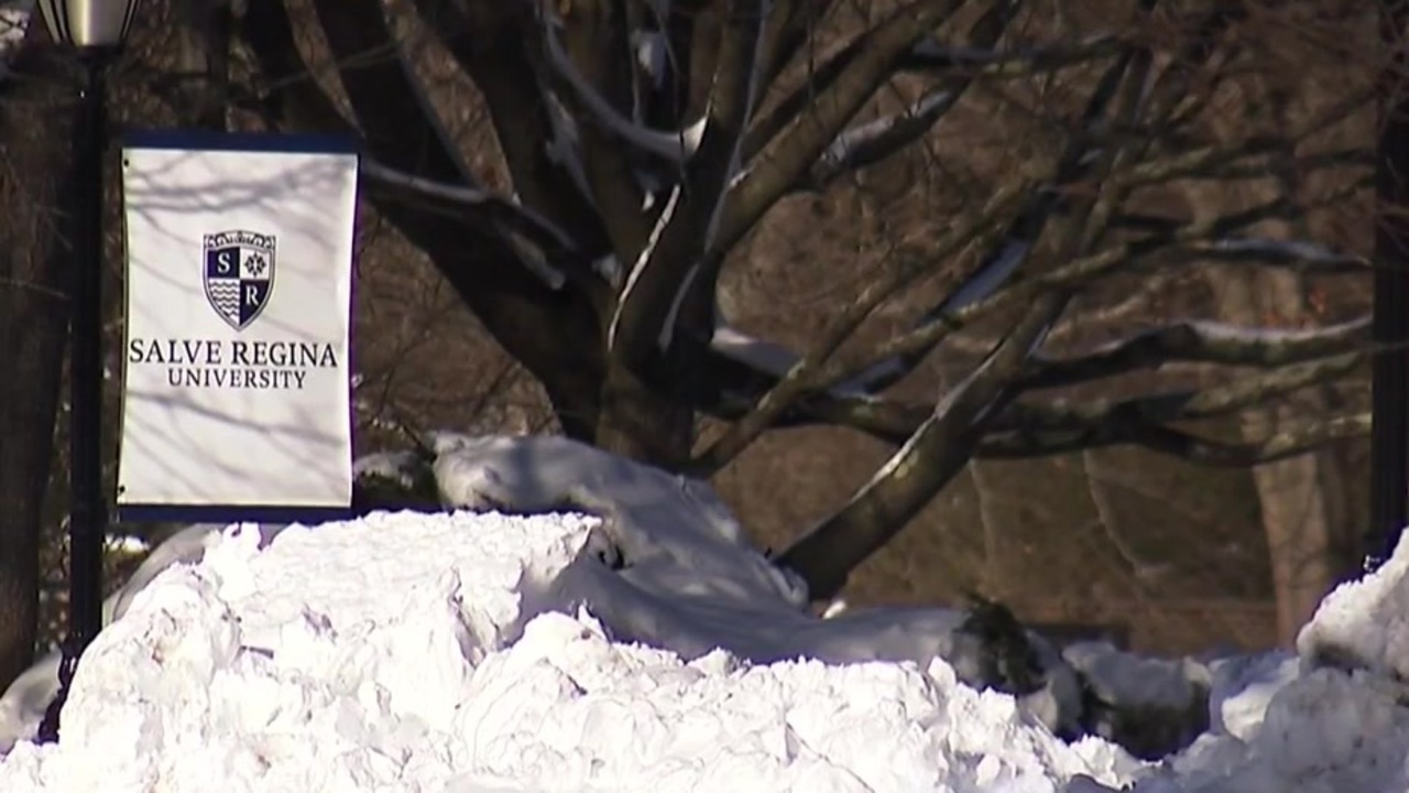 College student dies while charging cell phone in Newport, Rhode Island