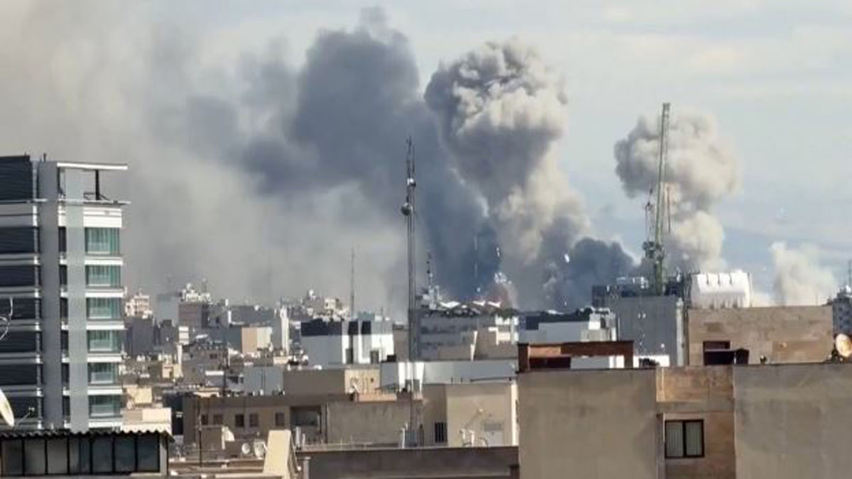 DUBAI, United Arab Emirates (AP) — Iran vowed revenge Sunday after the killing of its supreme leader and traded strikes with Israel as part of a widening war prompted<a class="excerpt-read-more" href="https://whdh.com/news/iran-vows-revenge-after-the-killing-of-its-top-leader-and-trades-strikes-with-israel-in-widening-war/">Read More</a>