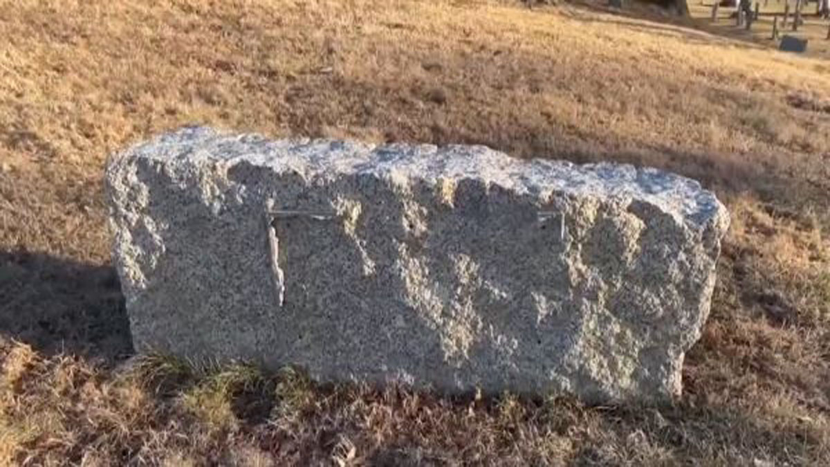 Newburyport police asking for help as they investigate stolen historic plaques