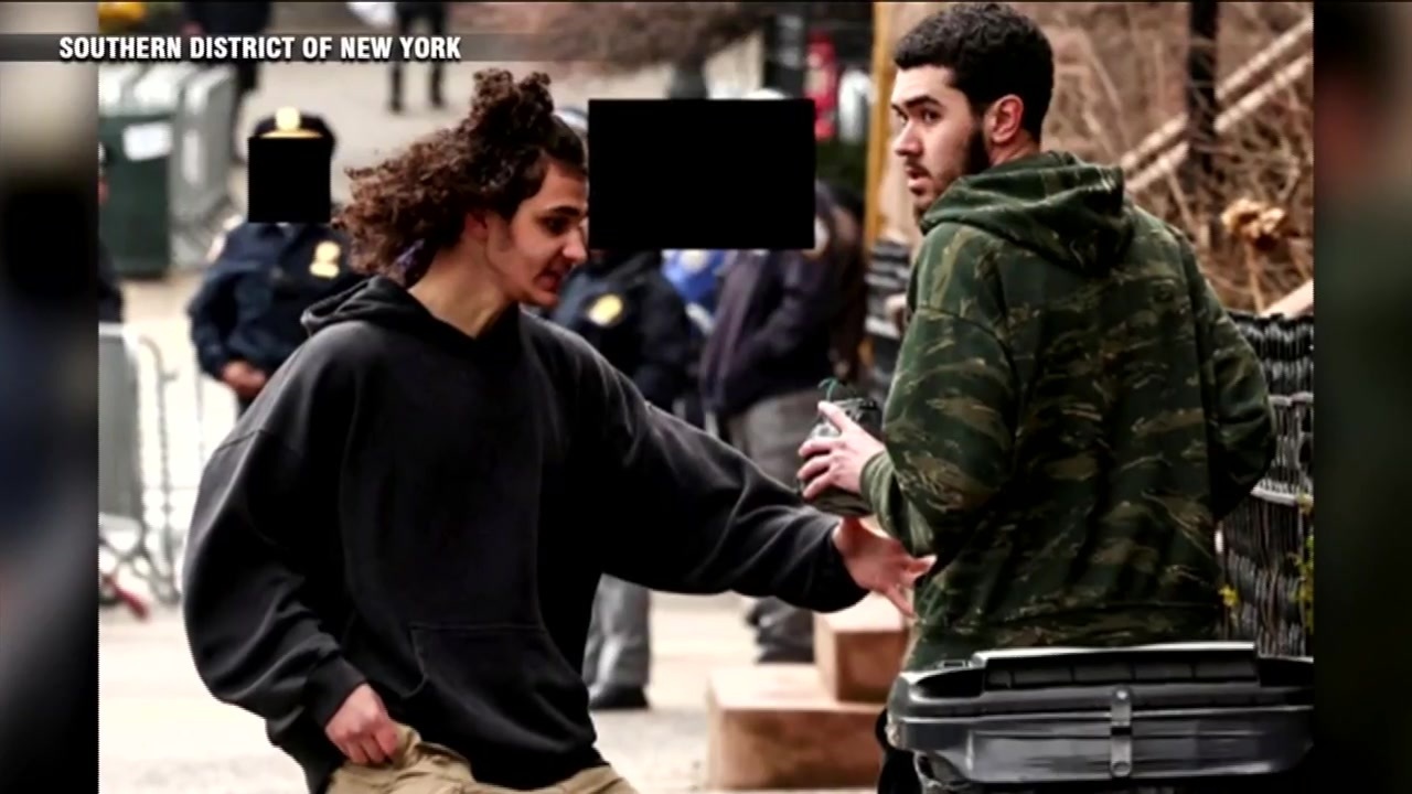 Men who brought explosives to NYC protest cited Islamic State as inspiration, complaint says