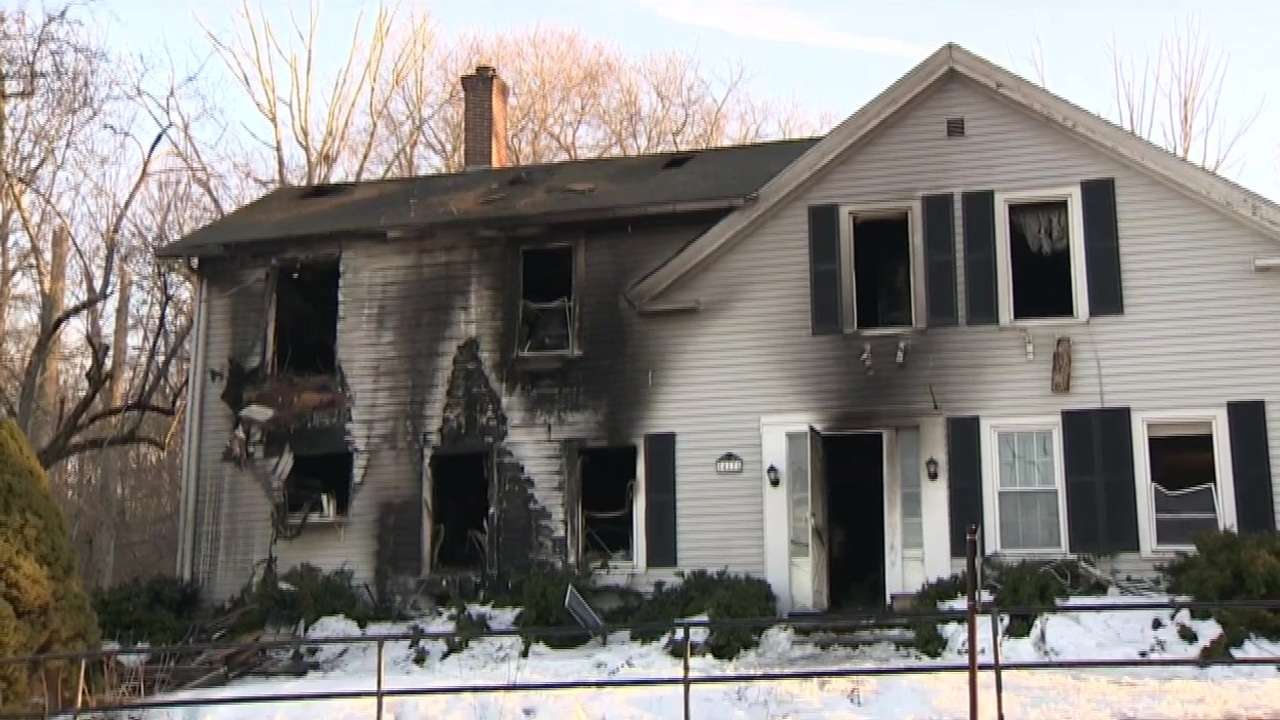 Woman rescued from burning home in Southbridge dies - Boston News ...
