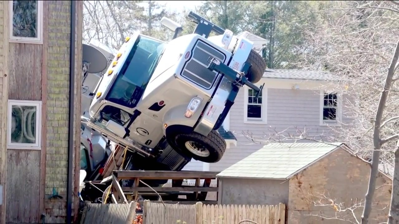 Crews respond to crane collapse in Cotuit