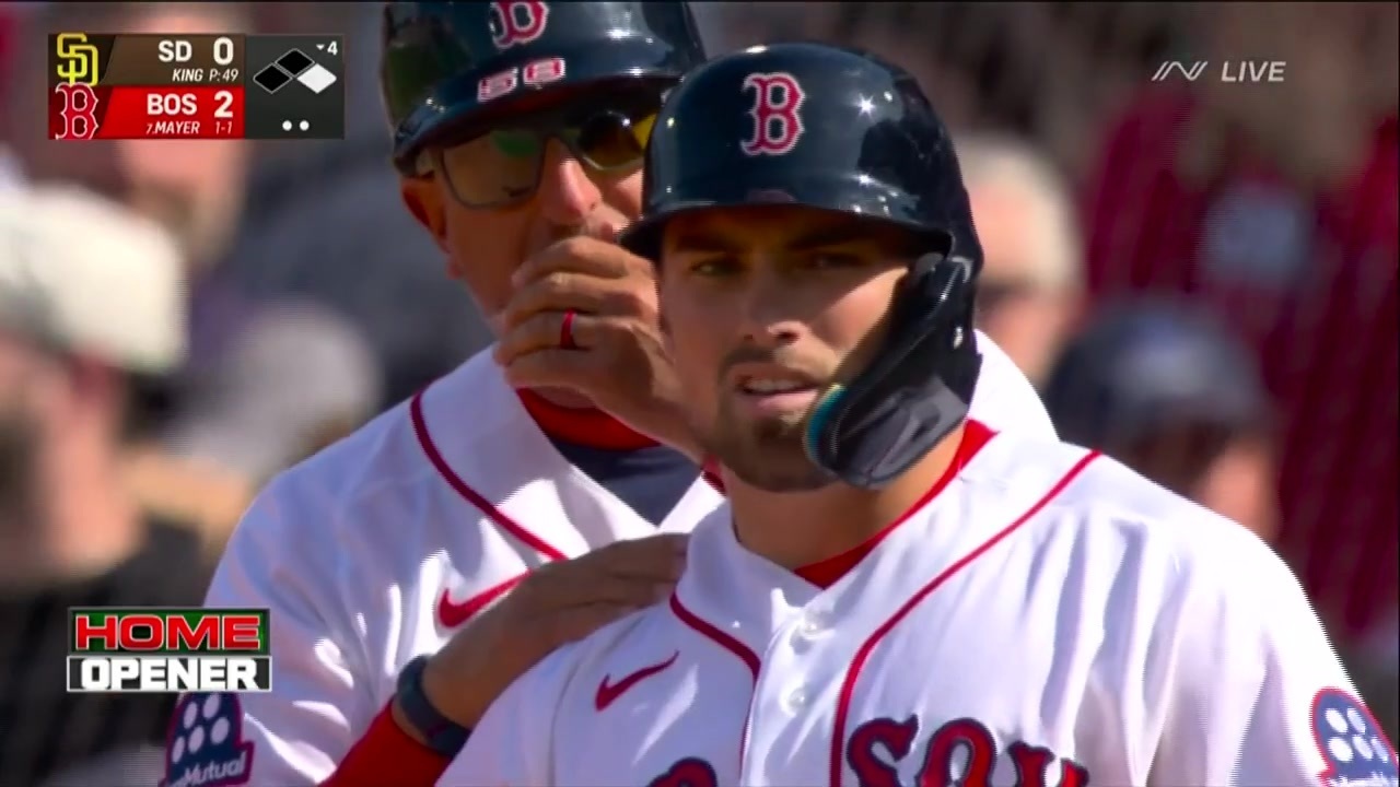 Red Sox’s Caleb Durbin gets booed, snaps season-opening hitless streak in Boston home opener