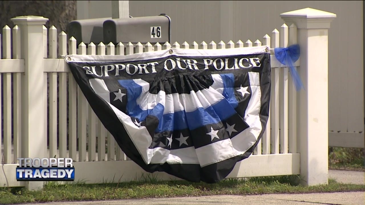 Wake for trooper killed in wrong-way crash set for Tuesday