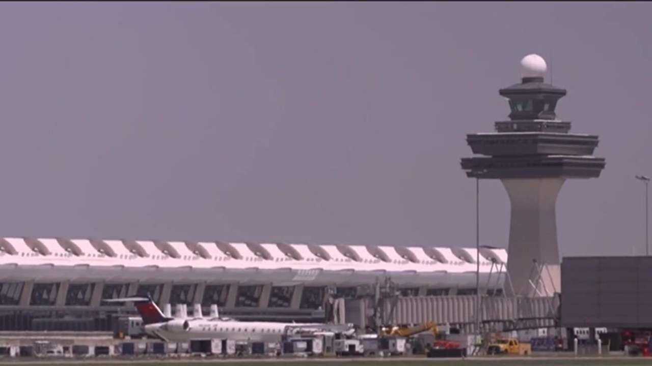Trump announces a $22.5 billion makeover of Dulles airport that will eliminate the ‘people movers’