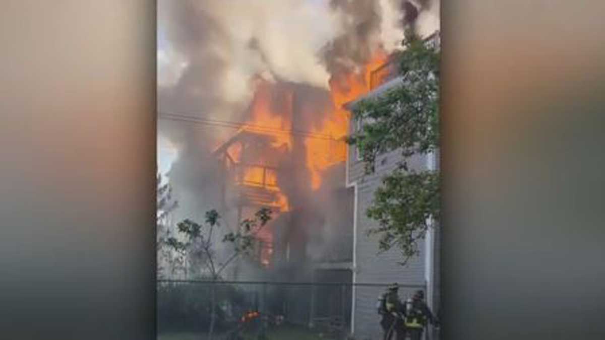 BOSTON (WHDH) - Firefighters battled a four-alarm blaze that tore through a multi-family home in East Boston on Sunday and spread to several additional buildings.Crews<a class="excerpt-read-more" href="https://whdh.com/news/fire-crews-battle-4-alarm-east-boston-blaze-that-burned-multiple-buildings/">Read More</a>