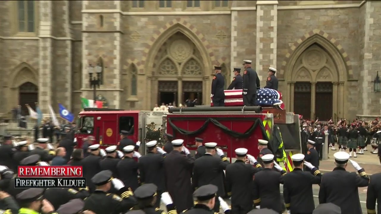 BOSTON (WHDH) - Thousands of first responders, community members, family, and friends gathered at the Cathedral of the Holy Cross in Boston Monday morning for<a class="excerpt-read-more" href="https://whdh.com/news/thousands-gather-for-funeral-of-boston-firefighter-robert-bk-kilduff-jr/">Read More</a>