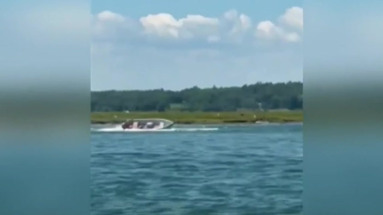 Boat spins out of control in Marshfield