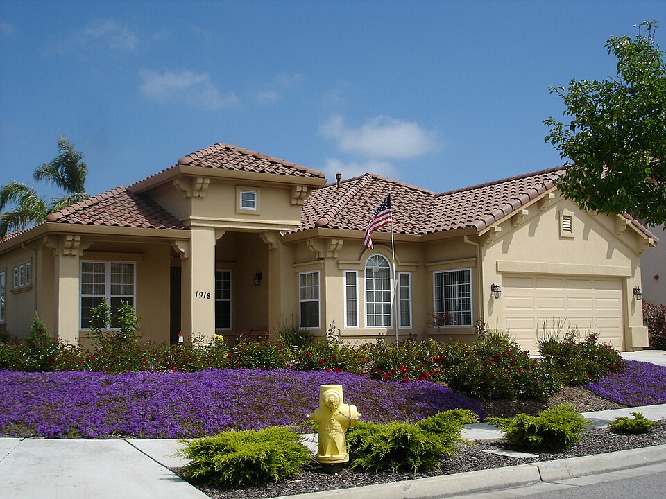 US home prices hit an all-time high as sales slow and mortgage rates rise