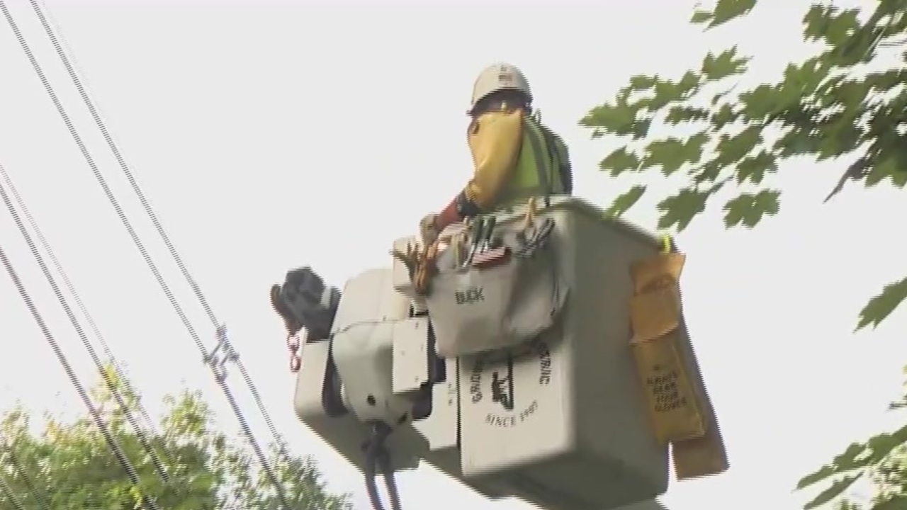 Hundreds lose power in Marblehead during high heat