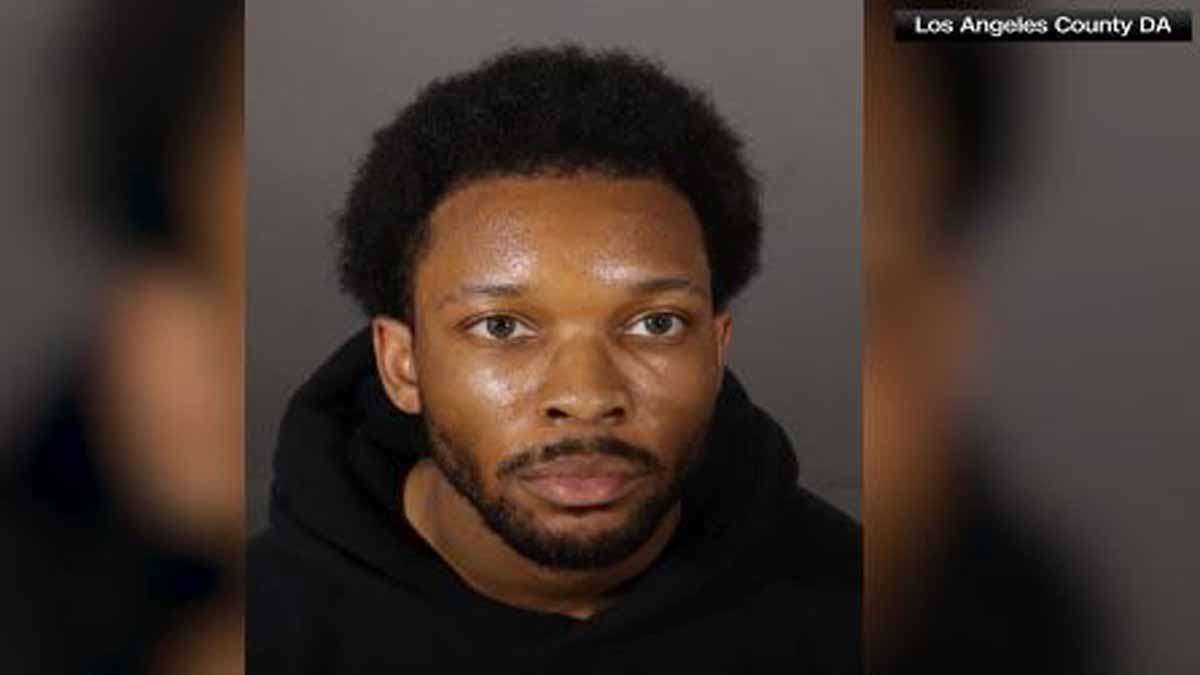 Texts reveal teen who singer D4vd is accused of killing was pregnant, had abortion year before death
