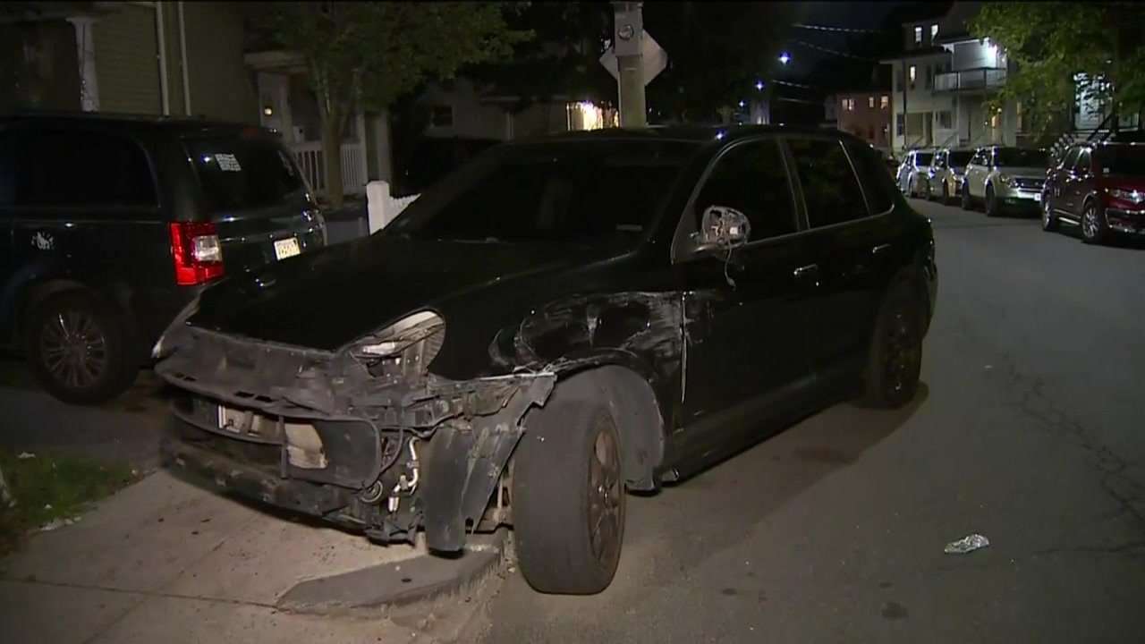 1 person injured in 3-car crash in Dorchester